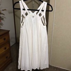 FREE PEOPLE white summer dress.